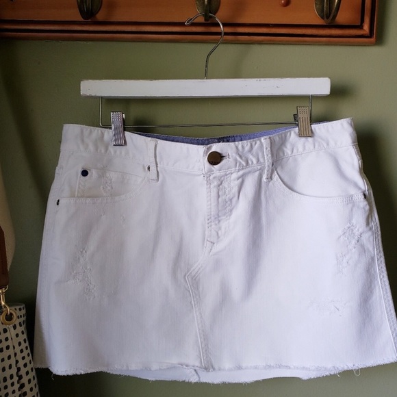 🕊GAP White Mini Skirt🕊 - Picture 2 of 8